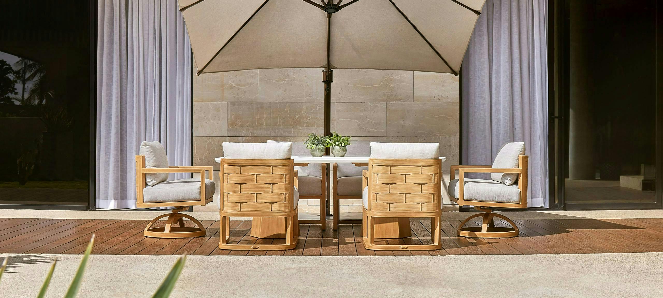 Biscayne Outdoor Furniture Cushion Dining Collection